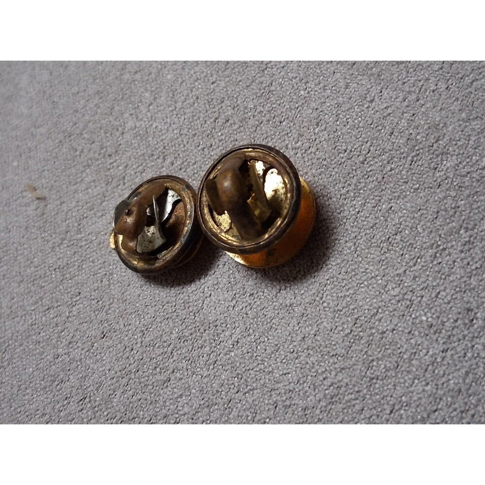 WW2 US Army Ordnance Corp Collar Insignia